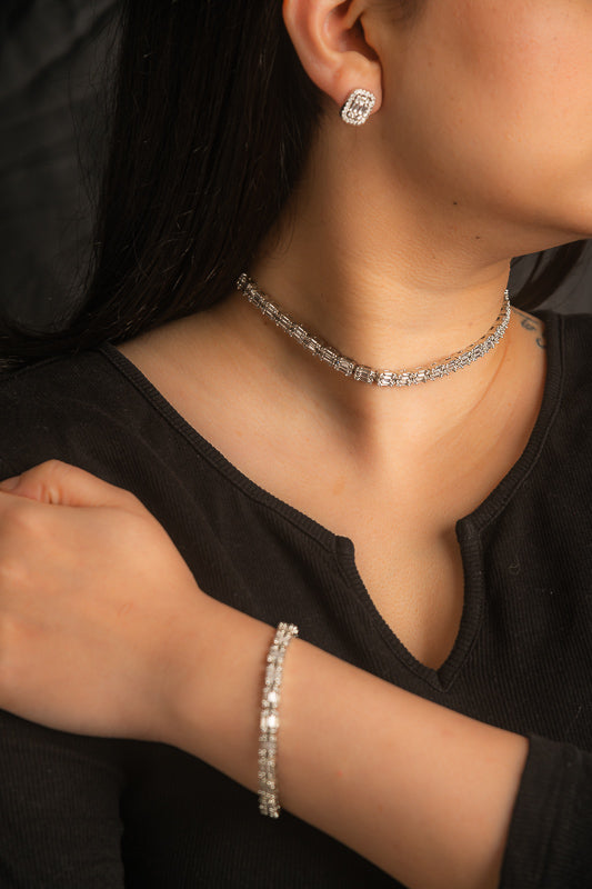 Baguette Adorn Necklace